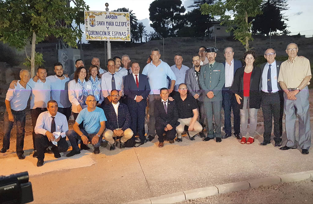 Inaugurado el nuevo “Jardín Santa María Cleofé y Coronación de Espinas”